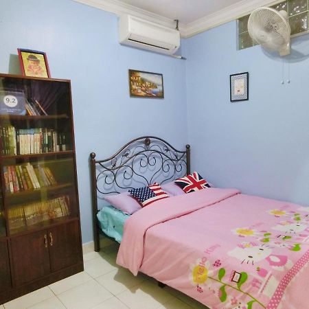 Little Family Homestay Malacca Eksteriør bilde